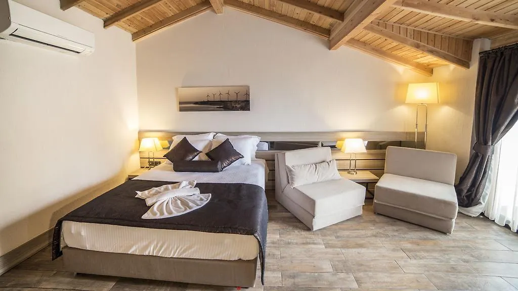 S3 Seahorse Beach Club Oludeniz
