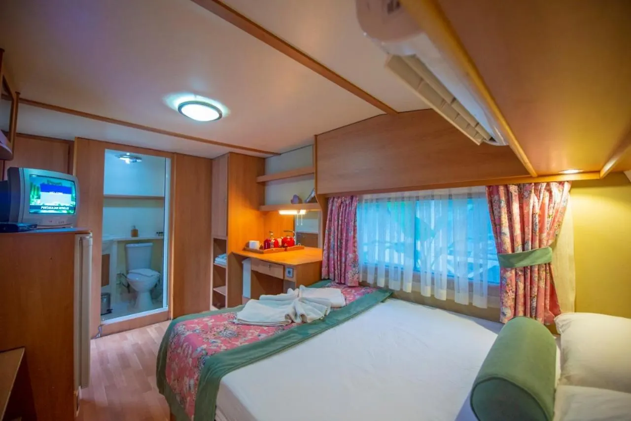 S3 Seahorse Beach Club Oludeniz