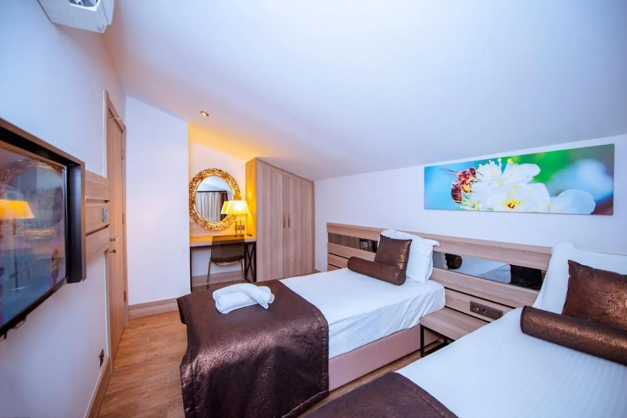 S3 Seahorse Beach Club Oludeniz